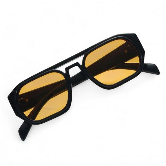 Black & Yellow Tinted Pilot Sunglasses